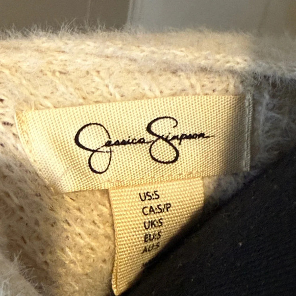 Jessica Simpson Women’s Small Cream Knit Cardigan - Picture 2 of 5